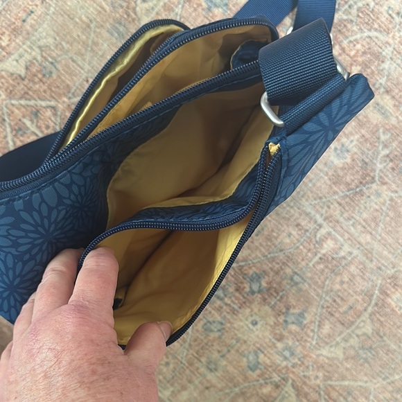 Baggallini Blue Crossbody Bag - Picture 8 of 8